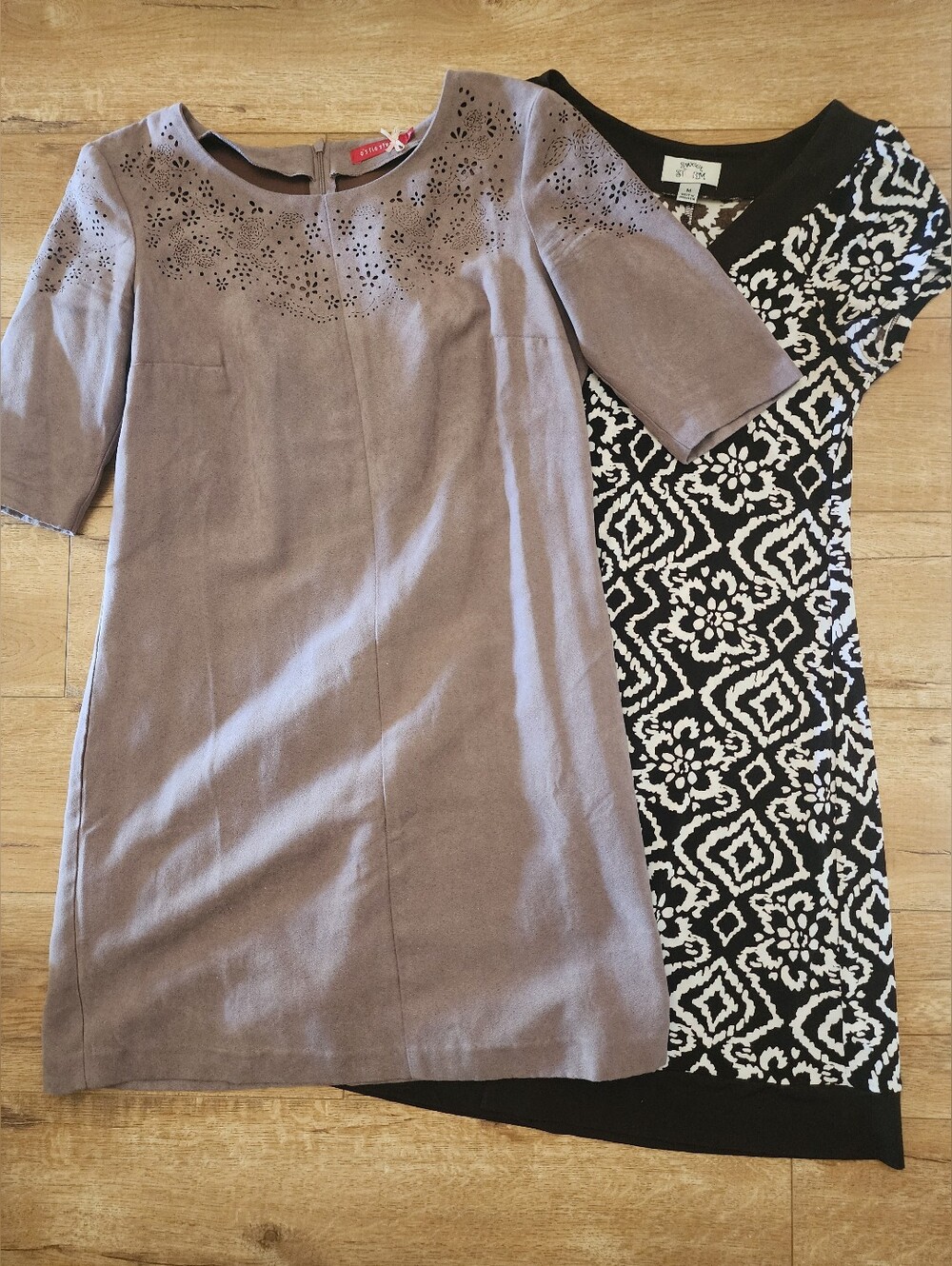 Lot of 2 Short Shift Preppy Summer dress S/M Perforated Faux Suede + Geometric